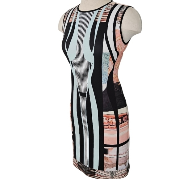 Clover Canyon Sleevless  Geometric Mini Scuba Dress - Picture 7 of 11